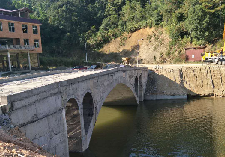 �»����׷�������������